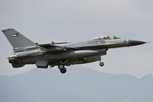 aviano june 04  2011 saif54 f 16a 677 6thsquadron al azraq ab  jordan rtb