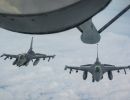 F-16 pilots, KC-135 crews team for mid-air refueling training